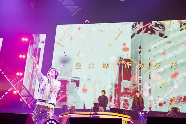 「ヒプノシスマイク -Division Rap Battle- 8th LIVE ≪CONNECT THE LINE≫ to Fling Posse」公演DAY1オフィシャル写真 Photo by: 粂井健太（C）King Record Co., Ltd. All rights reserved.