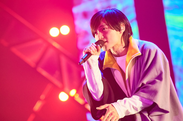 「ヒプノシスマイク -Division Rap Battle- 8th LIVE ≪CONNECT THE LINE≫ to Fling Posse」公演DAY1オフィシャル写真 Photo by: 粂井健太（C）King Record Co., Ltd. All rights reserved.