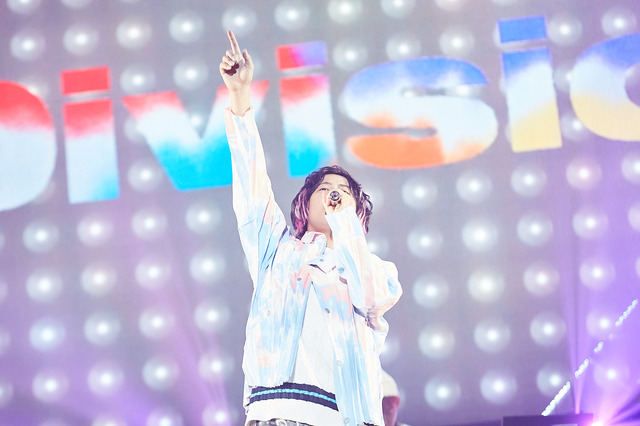 「ヒプノシスマイク -Division Rap Battle- 8th LIVE ≪CONNECT THE LINE≫ to Fling Posse」公演DAY1オフィシャル写真 Photo by: 粂井健太（C）King Record Co., Ltd. All rights reserved.