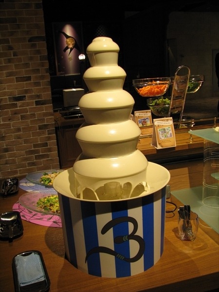 食でも楽しむ「東京ワンピースタワー」　”サンジの俺様レストラン”で作品世界に舌鼓！