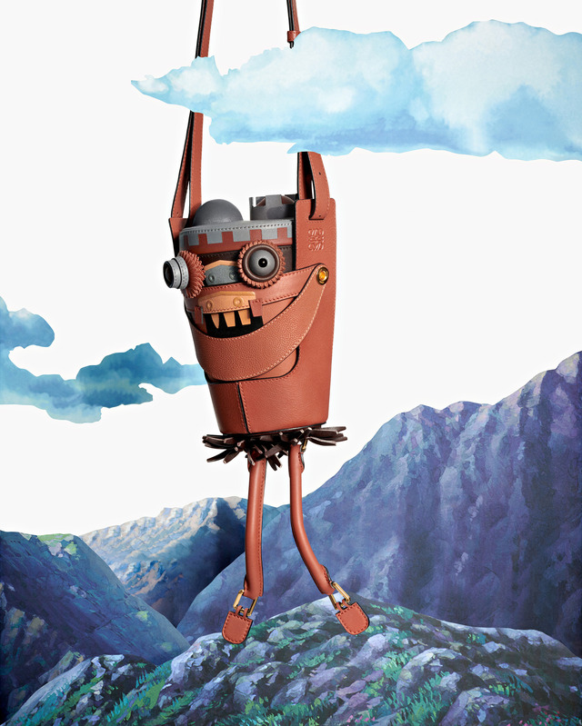 「ロエベ×スタジオジブリ『ハウルの動く城』カプセルコレクション」