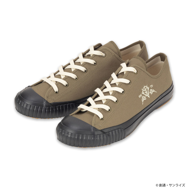 「STRICT-G MOONSTAR 『機動戦士ガンダム』スニーカー LOW」ZEON FORCESモデル(カーキ)（C）創通・サンライズ