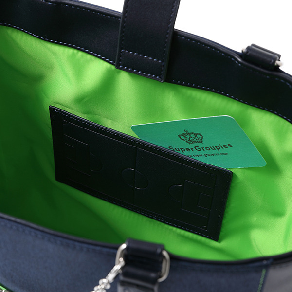 SuperGroupies『ブルーロック』コラボ「潔 世一 モデル トートバッグ」（C）金城宗幸・ノ村優介・講談社/「ブルーロック」製作委員（C）KODANSHA