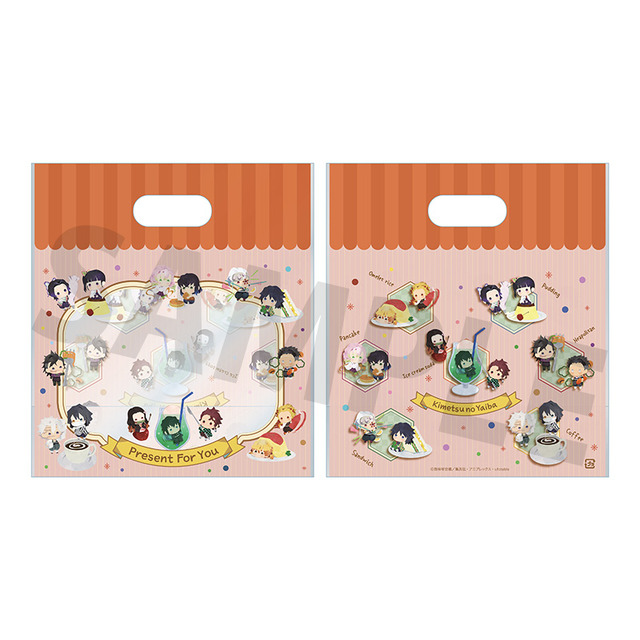 「鬼滅の刃 ラッピンググッズシリーズ  Present For You」ハンドル付きジップバッグ（C）吾峠呼世晴／集英社・アニプレックス・ufotable