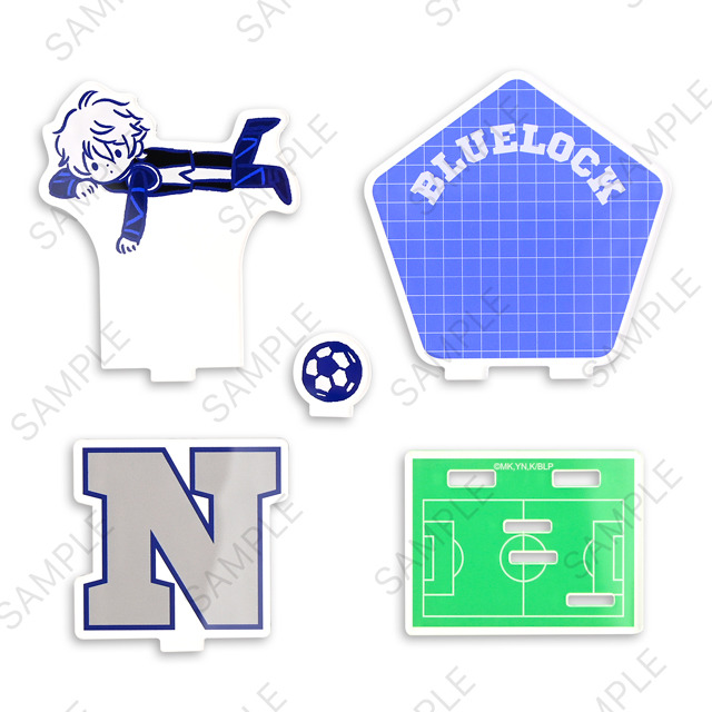 『ブルーロック』× ビィズニィズ「アクリルジオラマ（凪 誠士郎）」（C）金城宗幸・ノ村優介・講談社／「ブルーロック」製作委員会