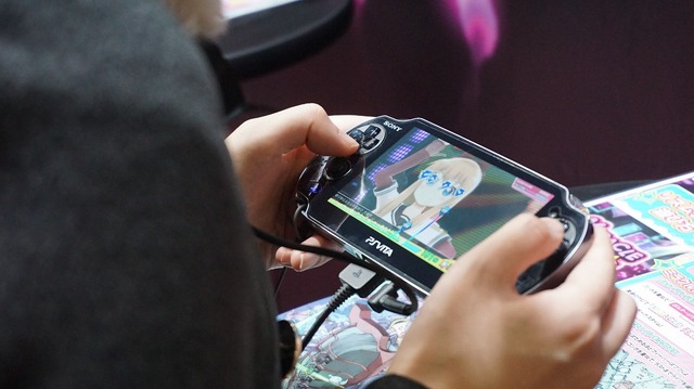 あの”ニャル子さん”が歌って、踊る 「ミラクルガールズフェスティバル」（仮称）Anime Japan2015ブースレポ