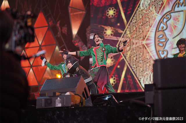 「オダイバ超次元音楽祭-ヨコハマからハッピーバレンタインフェス 2023-」の様子（C）オダイバ 超次元音楽祭 2023