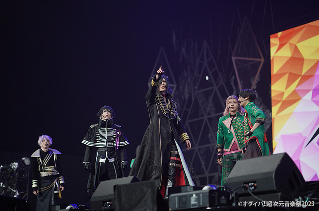 「オダイバ超次元音楽祭-ヨコハマからハッピーバレンタインフェス 2023-」の様子（C）オダイバ 超次元音楽祭 2023