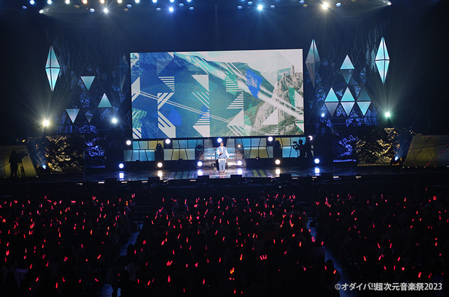 「オダイバ超次元音楽祭-ヨコハマからハッピーバレンタインフェス 2023-」の様子（C）オダイバ 超次元音楽祭 2023