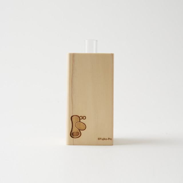 ドラえもんチャンネルアプリ公式オンラインストア限定「フラワーベース　ドラえもん・ドラミちゃん」（C）Fujiko-Pro