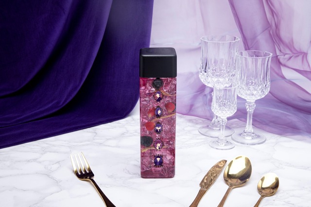 テイクアウトボトルドリンク（C）青山剛昌／小学館・読売テレビ・ TMS 1996