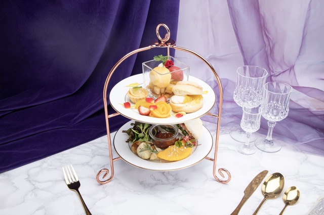 ベルツリーホテルアフタヌーンティーセット（C）青山剛昌／小学館・読売テレビ・ TMS 1996