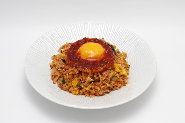 「エヴァンゲリオン×シン・仮面ライダー酒場」サードインパクト飯（C）カラー（C）石森プロ・東映/2023「シン・仮面ライダー」製作委員会