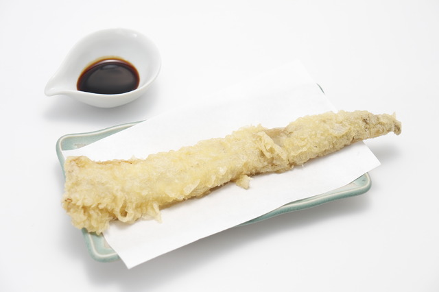 「エヴァンゲリオン×シン・仮面ライダー酒場」一文字隼人の穴子天（C）カラー（C）石森プロ・東映/2023「シン・仮面ライダー」製作委員会