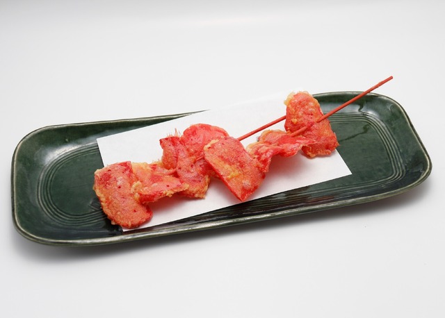 「エヴァンゲリオン×シン・仮面ライダー酒場」紅いマフラー生姜天（C）カラー（C）石森プロ・東映/2023「シン・仮面ライダー」製作委員会