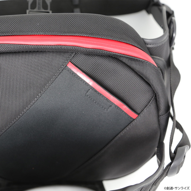STRICT-G KUSHITANI『機動戦士ガンダム』HIP BAG　RED COMET（C）創通・サンライズ