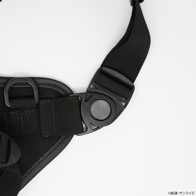 STRICT-G KUSHITANI『機動戦士ガンダム』HIP BAG　RED COMET（C）創通・サンライズ