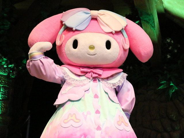 サンリオピューロランド「Rainbow Drops ～雨と仲間のものがたり～」（C）2023 SANRIO CO., LTD. TOKYO, JAPAN 　著作 株式会社サンリオ