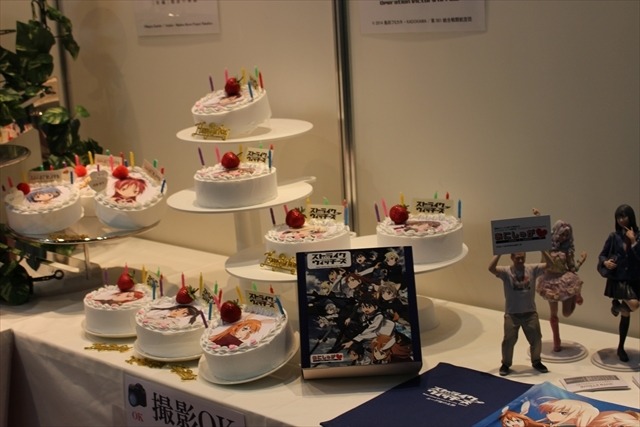 「まどマギ」も「〈物語〉」シリーズも、みんなケーキになったAnimeJapan 2015のあにしゅがブース