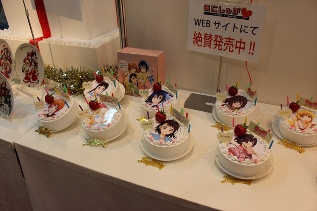 「まどマギ」も「〈物語〉」シリーズも、みんなケーキになったAnimeJapan 2015のあにしゅがブース