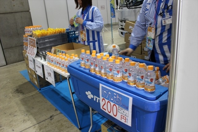 AnimeJapan 2015 ローソンブースは通常営業　「艦これ」ラッピングトラックが出撃！