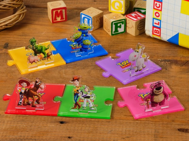 「トイ・ストーリー」OH MY CAFE アクリルコースター（C）Disney/Pixar （C）Just Play,LLC Mr.Potato Head & Mrs. Potato Head are trademarks of Hasbro used with permission. （C）Hasbro. All Rights Reserved. （C）Mattel, Inc. All Rights Reserved