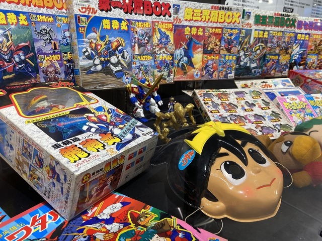 「デフォルメロボットたちのビッグな魅力」展の展示イメージ（C）サンライズ