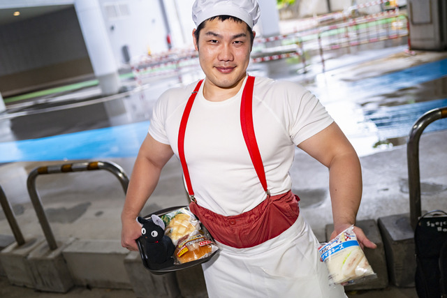 パン屋の旦那さん『魔女の宅急便』／レオちゃん（Twitter：@reo_aisulove）