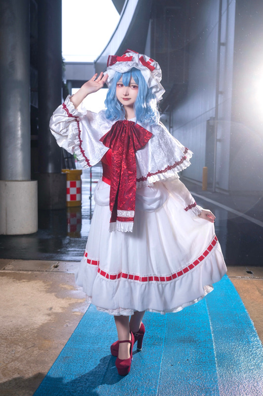 レミリア『東方project』／さら（Twitter：@sara_cospure）