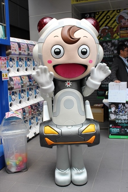 Xbox Oneでもサイコパス、「選択なき幸福」イベント開催　コミッサ太郎に「かわいい！」の声