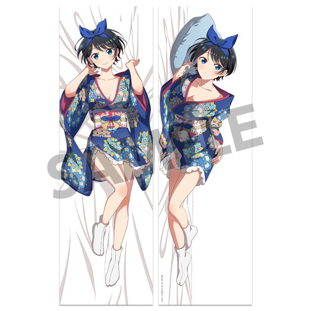 「彼女、お借りします 添い寝抱き枕カバー」各13,200円（税込）（C）宮島礼吏・講談社／「彼女、お借りします」製作委員会2022（R）KODANSHA