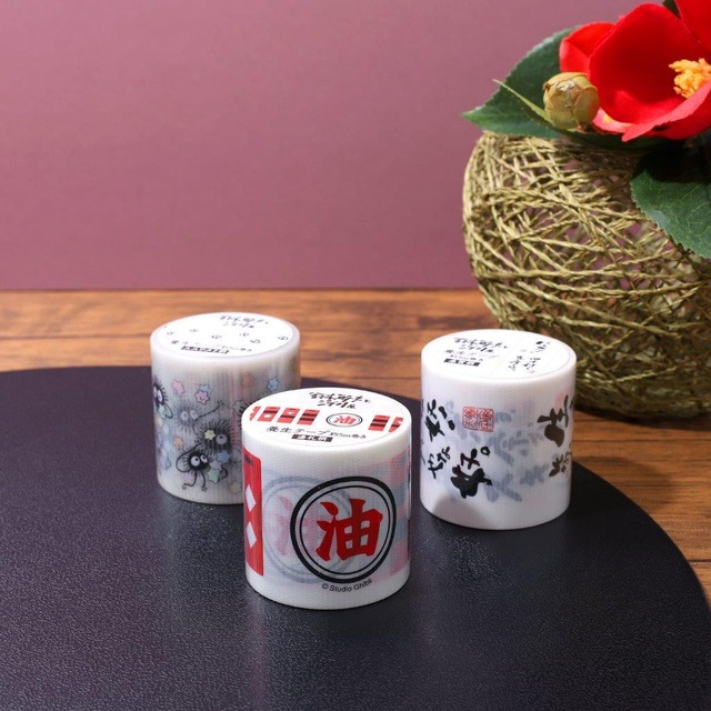 養生テープ ［油札柄・名言柄・ススワタリ柄］各880円(税込)（C）RENGAYA （C）Studio Ghibli