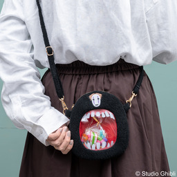 「おでかけポシェット」3,520円（税込）（C） Studio Ghibli