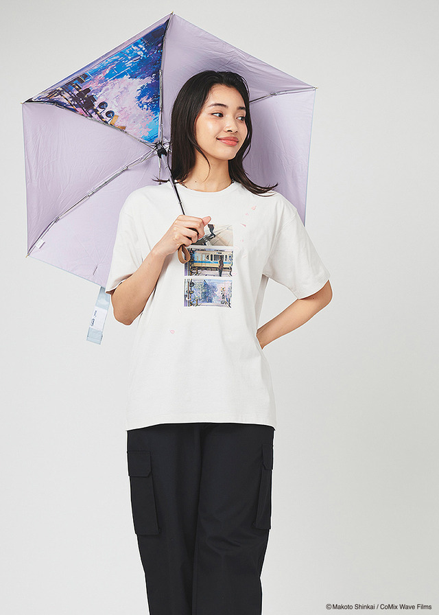 「新海誠Works」コラボレーションアイテム 桜の花の落ちるスピード(秒速5センチメートル)｜晴雨兼用 折りたたみ傘 47cm（C）Makoto Shinkai / CoMix Wave Films