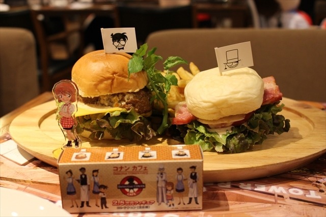 渋谷「コナンカフェ」はボリュームたっぷり　細かな演出がファンには大満足