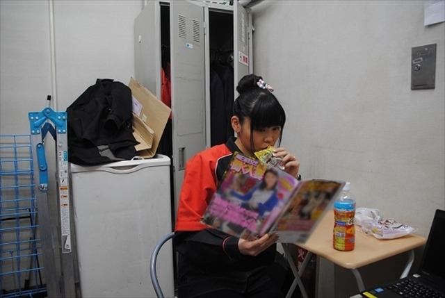 (C)佐藤順一・TYA/たまゆら～卒業写真～製作委員会