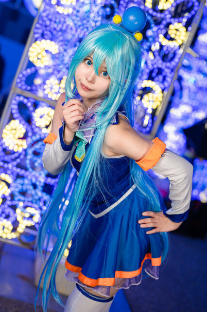 アクア「この素晴らしい世界に祝福を！」／あんにむ（@AnnimCosplay）