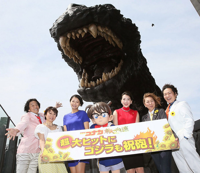 榮倉奈々、知英（ジヨン）、高山みなみ、山崎和佳奈、小山力也、山口勝平／『名探偵コナン 業火の向日葵（ひまわり）』舞台挨拶