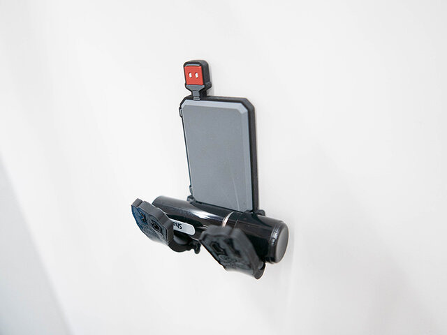 『NieR:Automata Ver1.1a』より、新グッズが続々登場！青い瞳＆太ももが映える「2B」フィギュアやポーチなど全16種