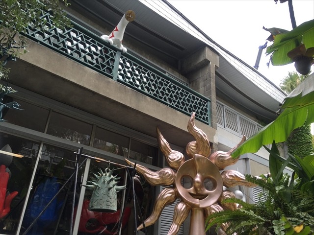 (C)岡本太郎(C)タナカカツキ/KITAN CLUB