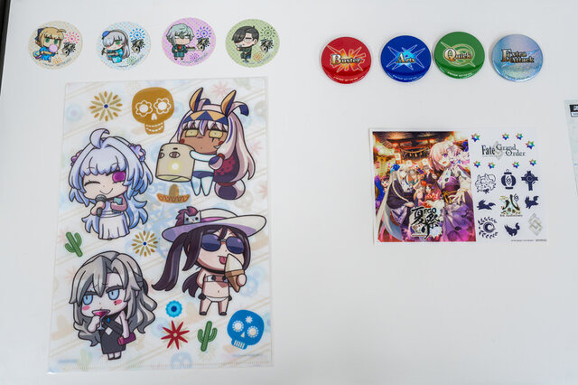 【カルデアキッチン】ステッカー4種、オリジナルクリアファイル、【会場内配布】缶バッジ4種、カノウさんシール