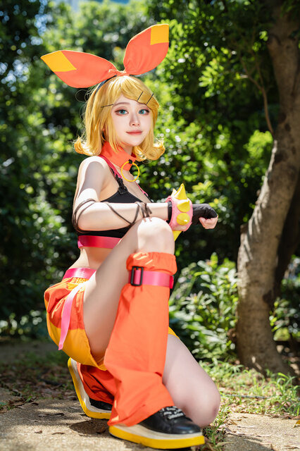 鏡音リン「VOCALOID」／天音（@ASTRAY_Rin）