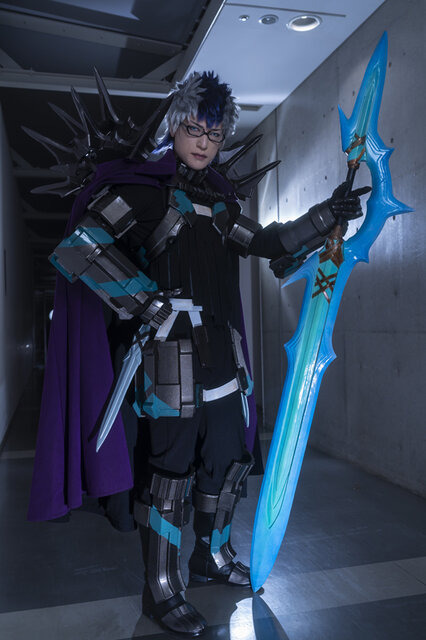 シグルド／霜月紫（@yukarishimotuki）