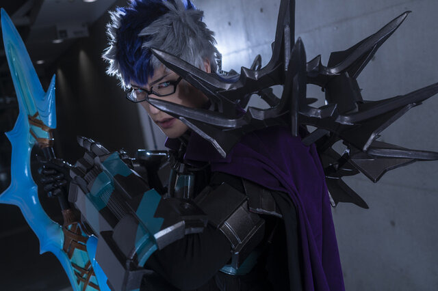 シグルド／霜月紫（@yukarishimotuki）