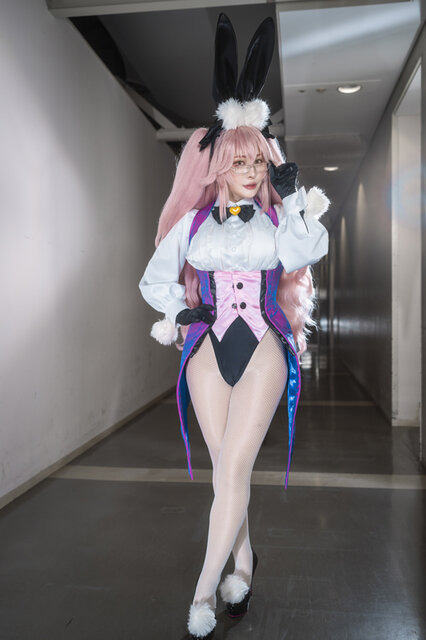 光のコヤンスカヤ／Usagi（@usagicos）