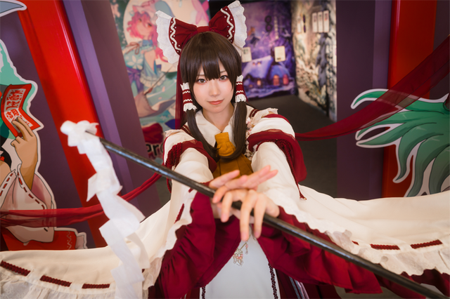 博麗霊夢／なを。（X：@nawo019）