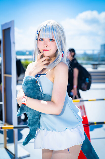 がうる・ぐら「ホロライブ」／枢木旭（@kamo_hashikamo）