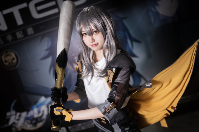 女主人公『崩壊：スターレイル』／千阳（X：@tokio0131）