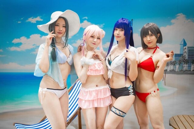 「コミケ102」2日目も大盛況！雨にも負けず、人気コスプレイヤーが水着姿でお出迎え