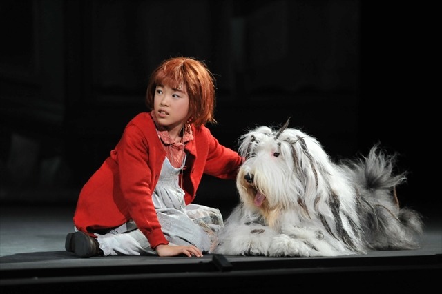 コミック連載開始から90年以上、とぎれることなく続く老舗ミュージカル「アニー」